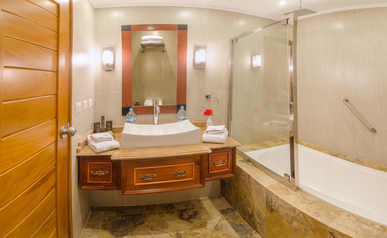 Taypikala Deluxe Valle Sagrado Urubamba Εξωτερικό φωτογραφία